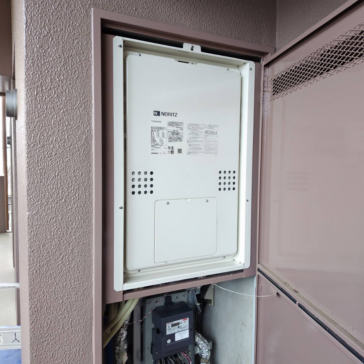 GTH-CP2460SAW3H-TB-1BL