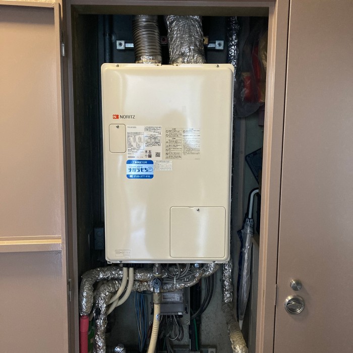 GTH-2444SAWX3H-SFF-1 BL