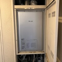 GTH-2444AWX-SFF-1 BL
