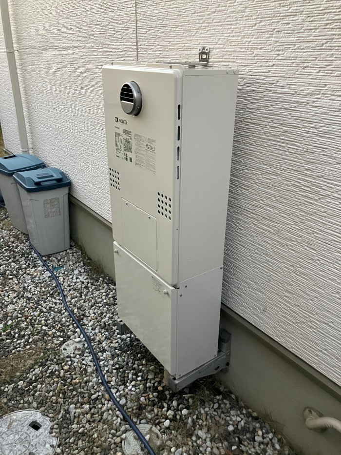 GTH-C2460AW3H-1 BL