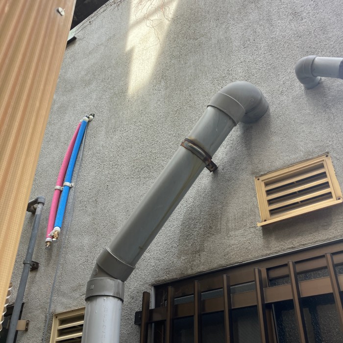 なし