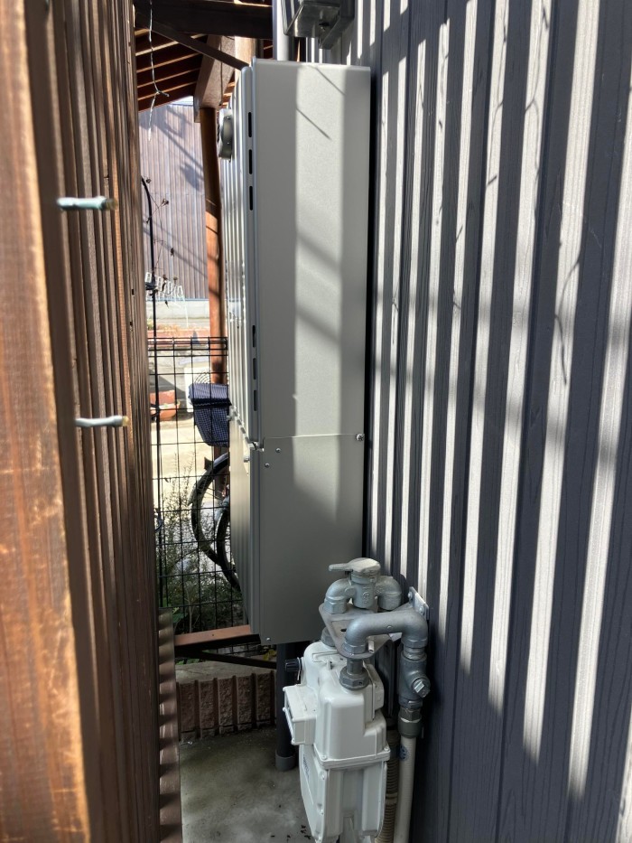 GTH-C2470AW3H BL